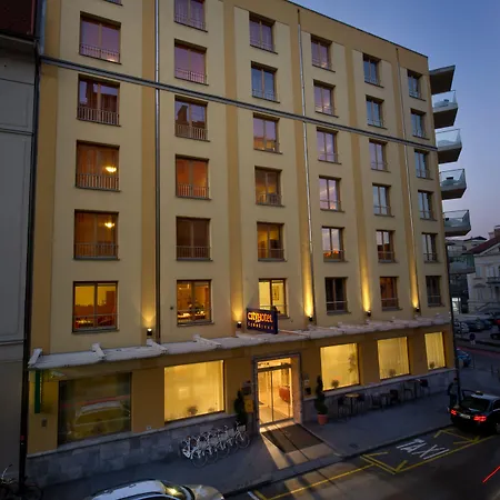 City Hotel Ljubljana 4* Liubliana