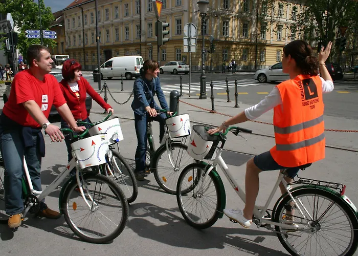 City Hotel Ljubljana Hotell