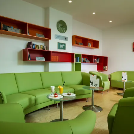 シティ リュブリャーナ ホテル