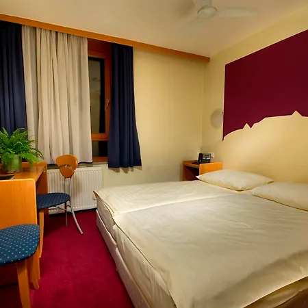 City Hotel Ljubljana 4* Lublaň