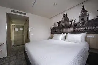 City Hotel Ljubljana Отель 4*